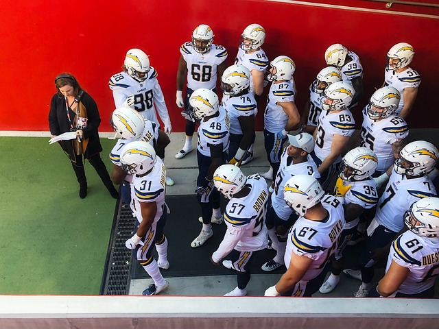 加盟利雅得 加盟利雅得